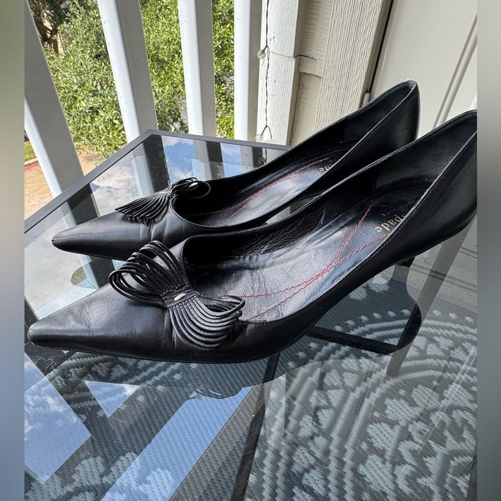 Kate Spade‎ New York Black Leather Pointed Toe Heels Bow Detail 7B Made in Italy